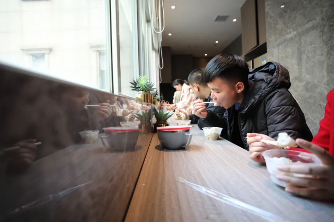 冬至丨溫暖如約而至，平安順遂！